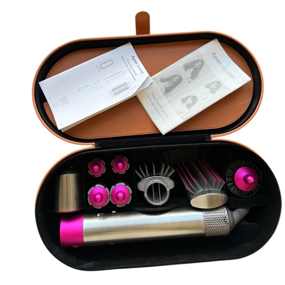 Dyson air wrap with Case